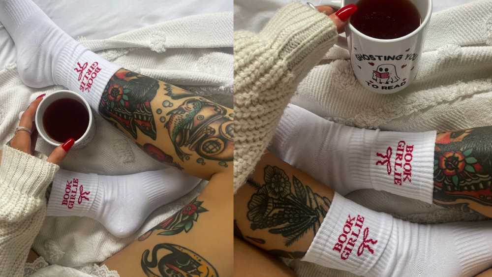 Fun and cozy White book girly socks