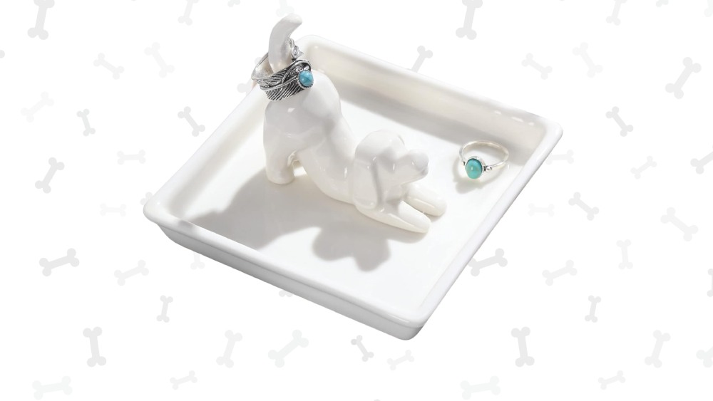 Ring holder dish dog design