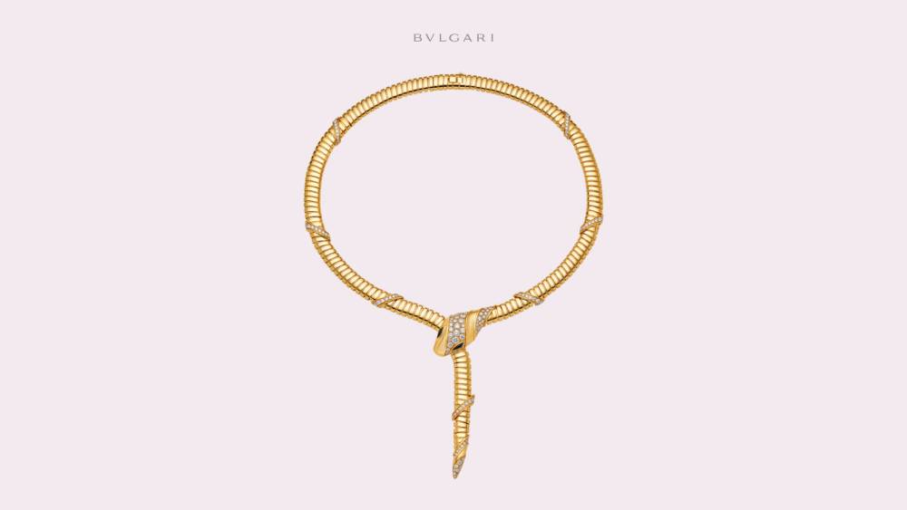 Gold nacklace Bvlgari Gifts for Her