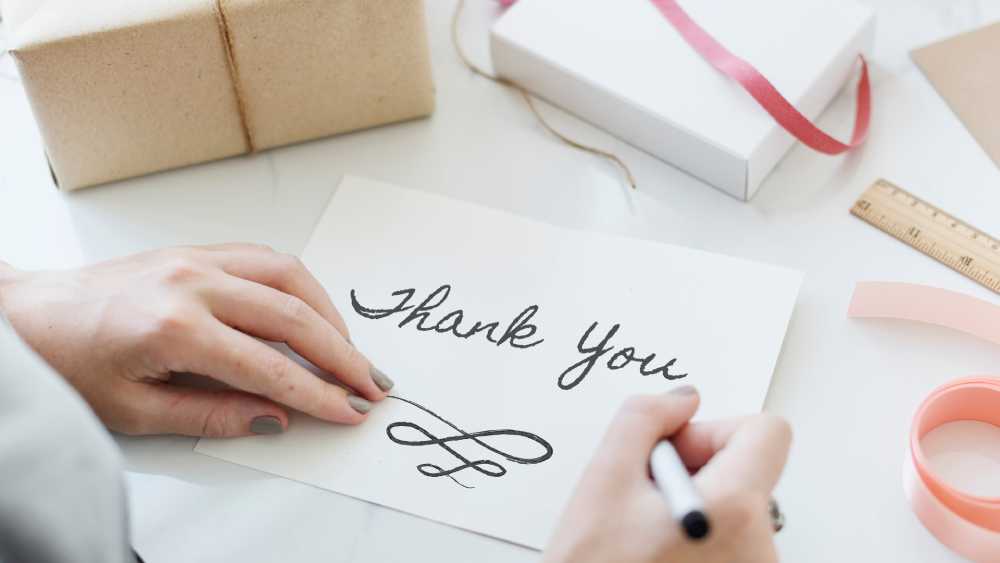 Writing thank you letter