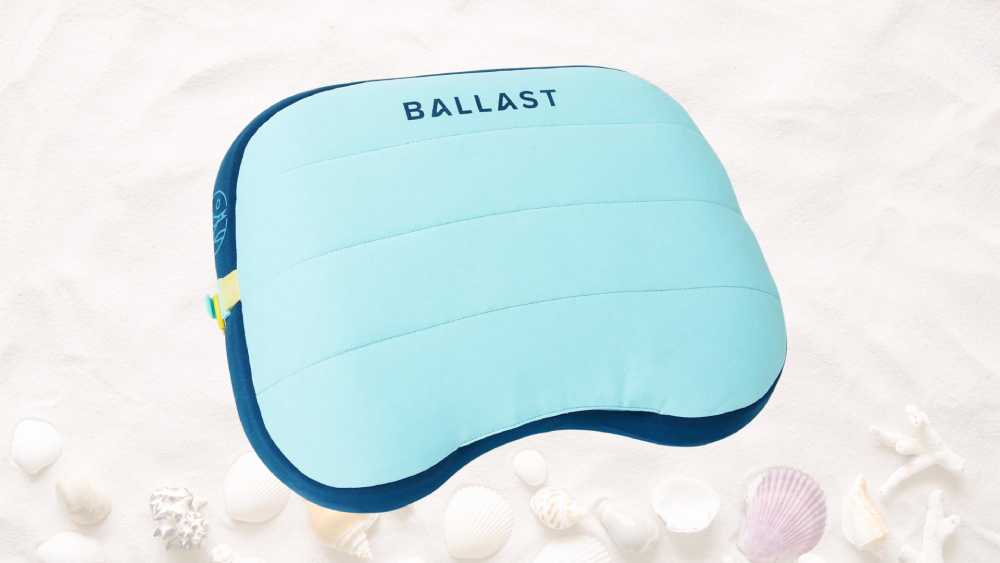 Inflatable beach pillow