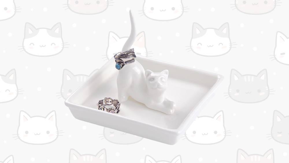Cute and practical jewelry tray