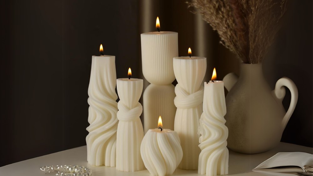 Aesthetic Ribbed Decorative Candle Set