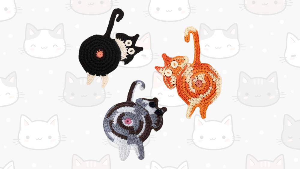 Cat-themed drink coasters