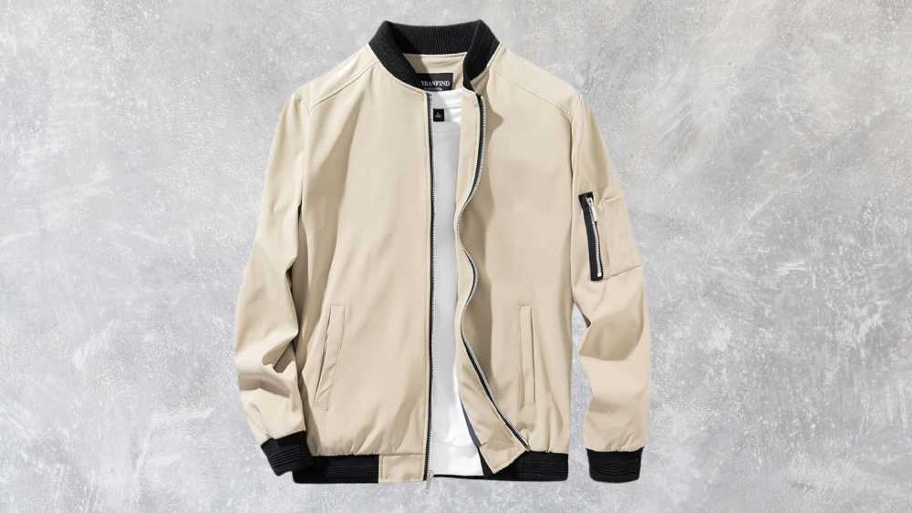 Slim-fit sportswear jacket