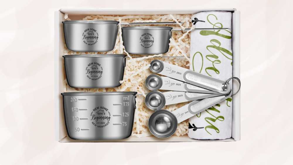 Stylish measuring cup and spoon set
