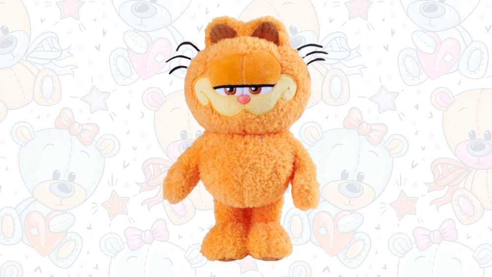 Adorable lasagna-loving cat Garfield