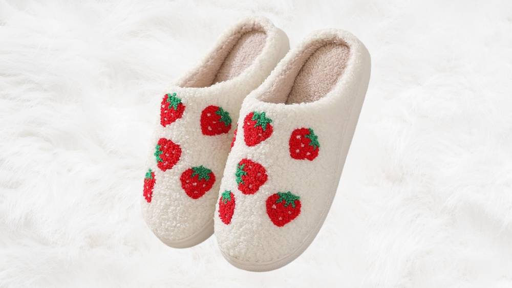 Strawberry Fluffy Slippers