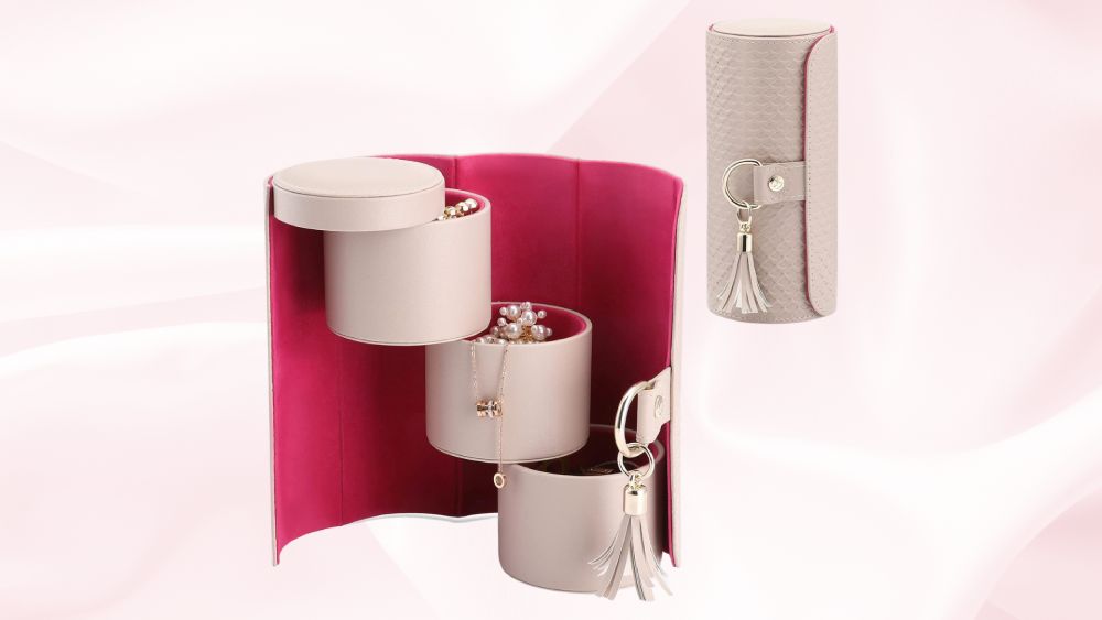 Elegant sturdy jewelry case box