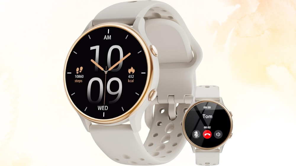 smart watch tracks your fitness