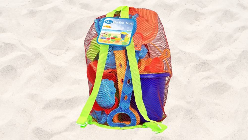 Colorful Click n' Play beach toys