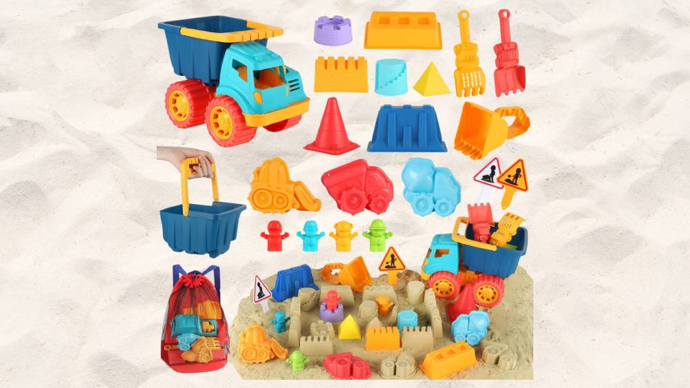Colorful beach sand toy set