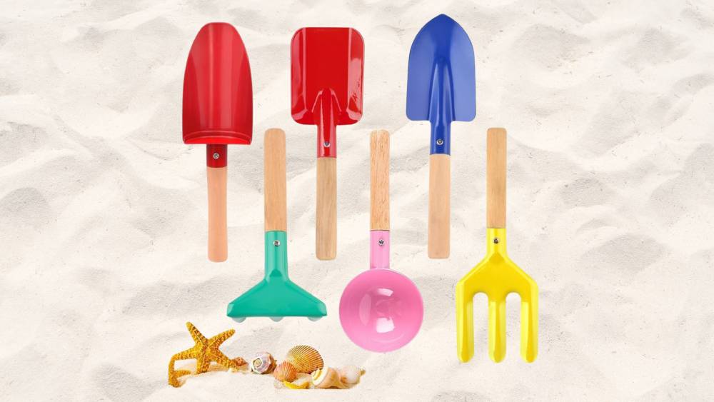 Bright children’s beach sand toys