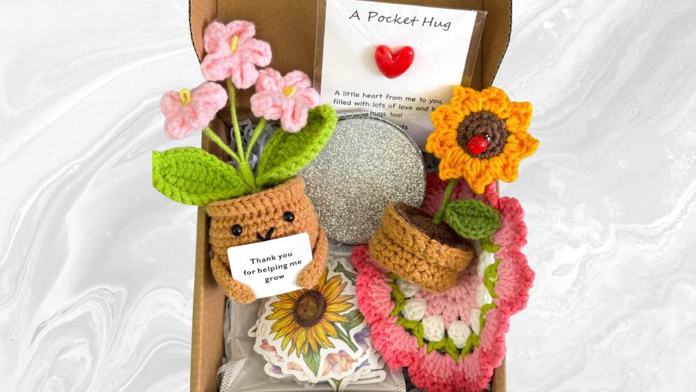 Personalized Birth Flower Gift Box