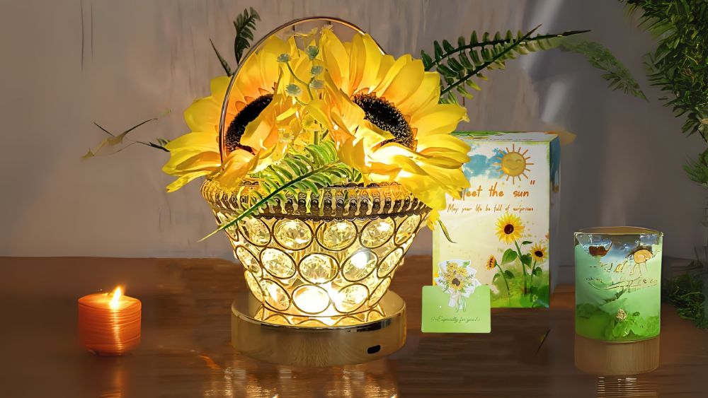 Cordless sunflower table lamp with brightness