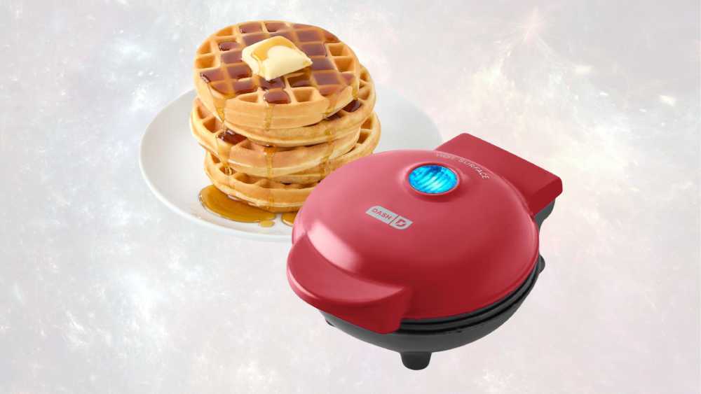 Dash mini waffle maker for breakfasts